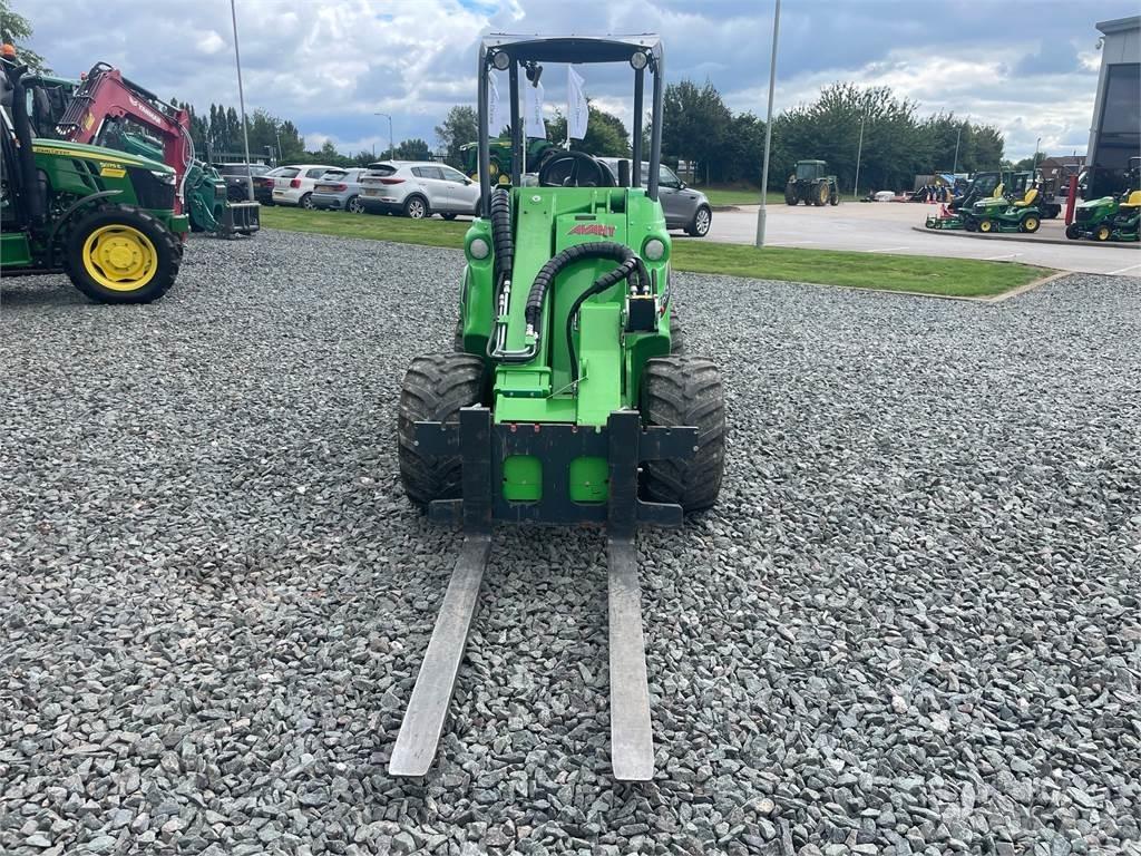 Avant AV 755I Kolesové nakladače