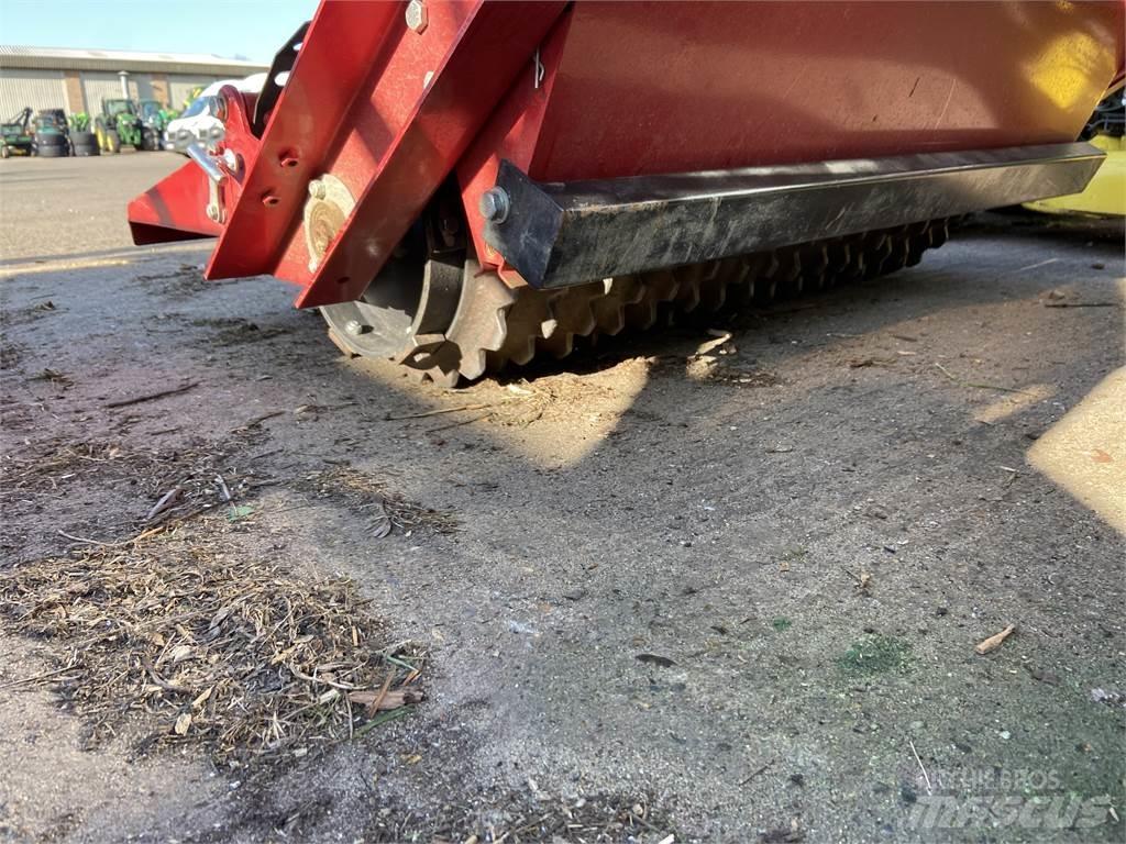 Blec CP36 Mechanické sejačky