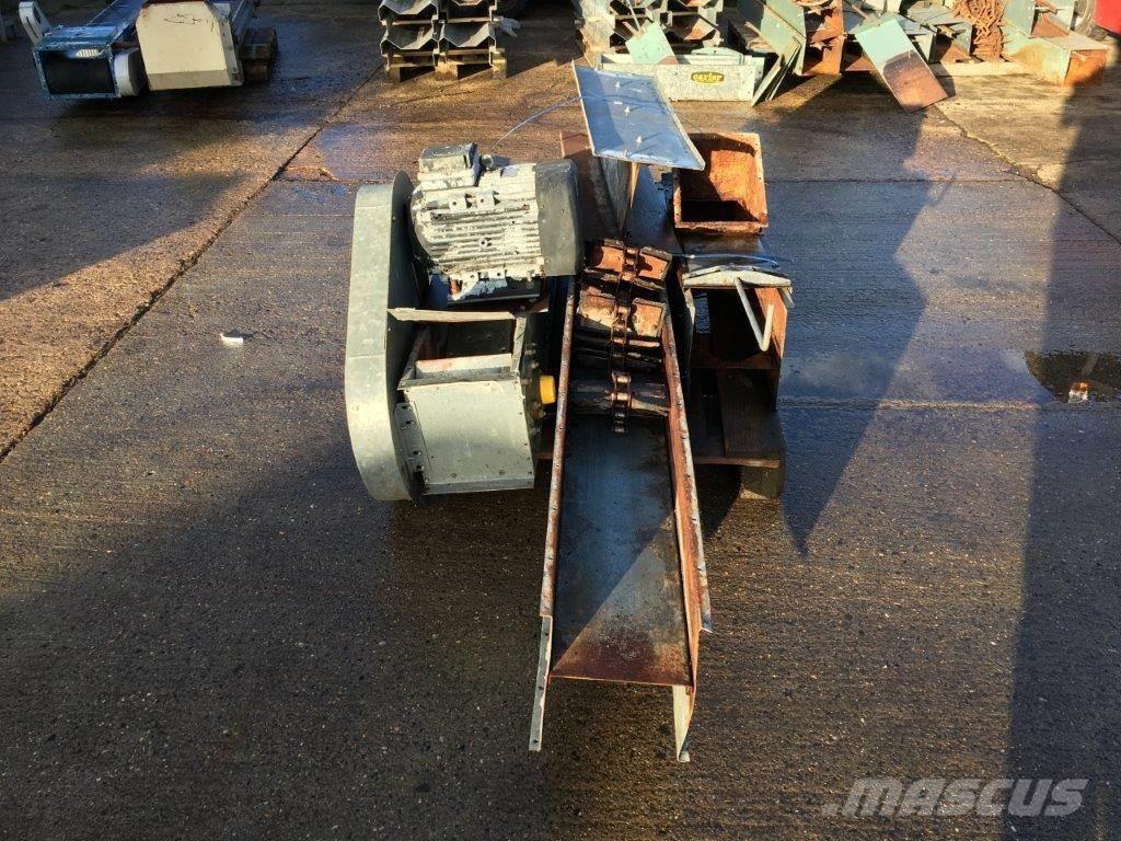  Carier C8/60 Ďalšie poľnohospodárske stroje