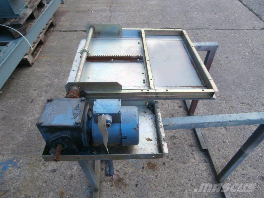  Carier SLIDE Ďalšie poľnohospodárske stroje