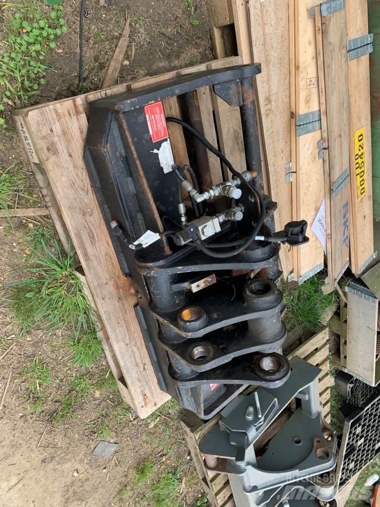 Cherry HEADSTOCK Teleskopické nakladače pre poľnohospodárstvo