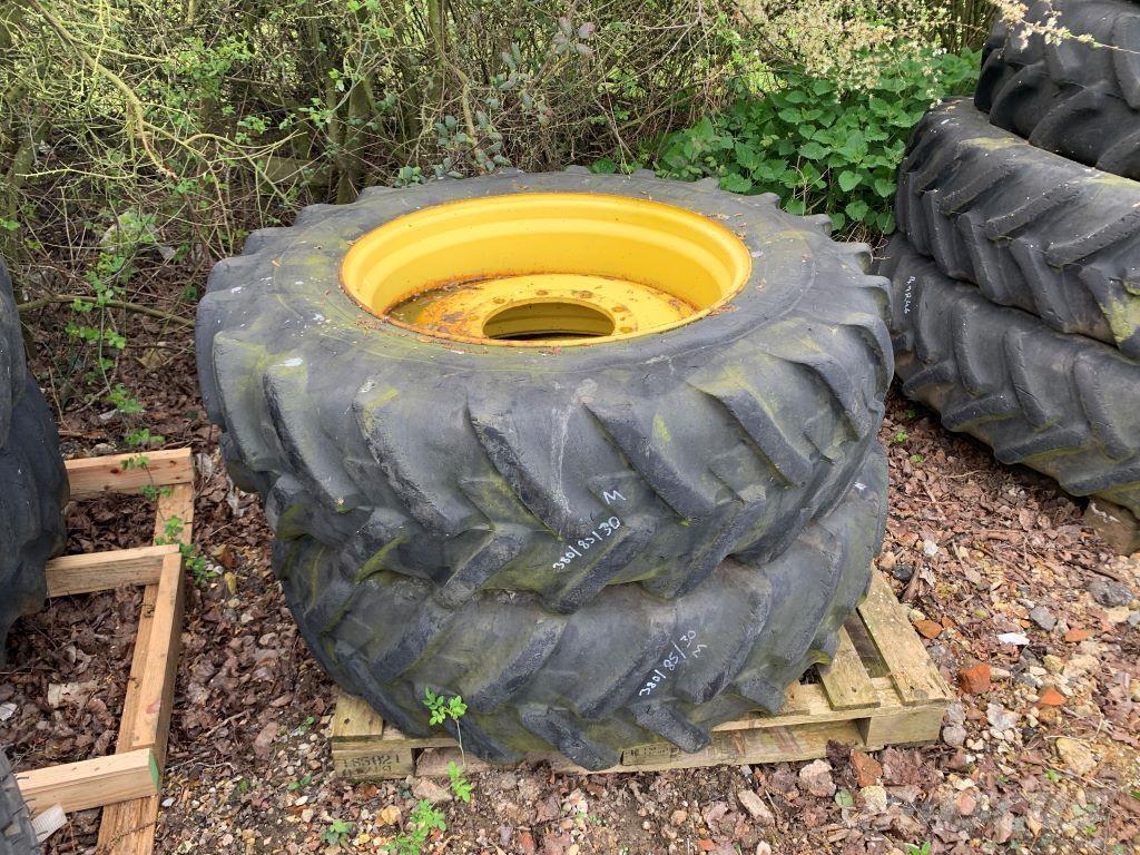  FRONT WHEELS Pneumatiky, kolesá a ráfiky