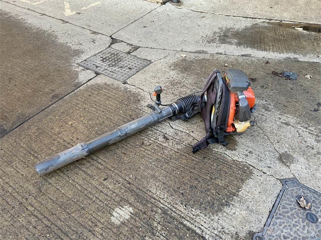 Husqvarna 570BTS Ďalšie poľnohospodárske stroje