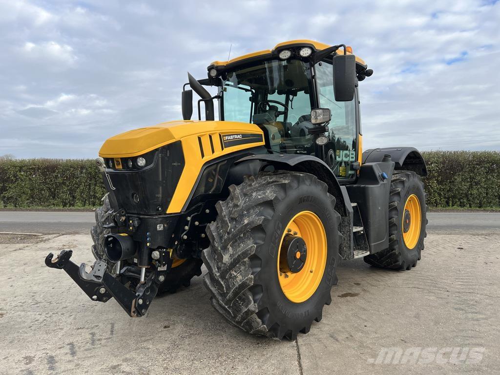 JCB 4220 FASTRAC Traktory