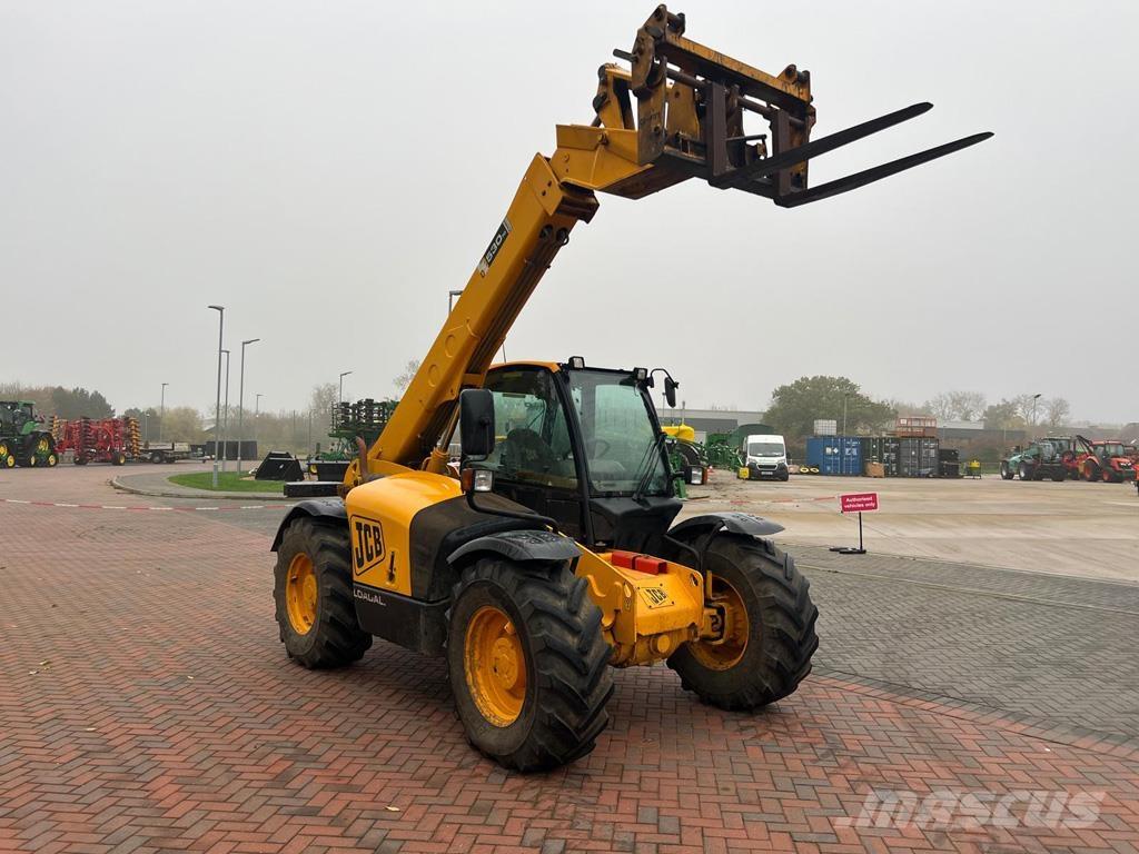 JCB 530-70 Teleskopické nakladače pre poľnohospodárstvo
