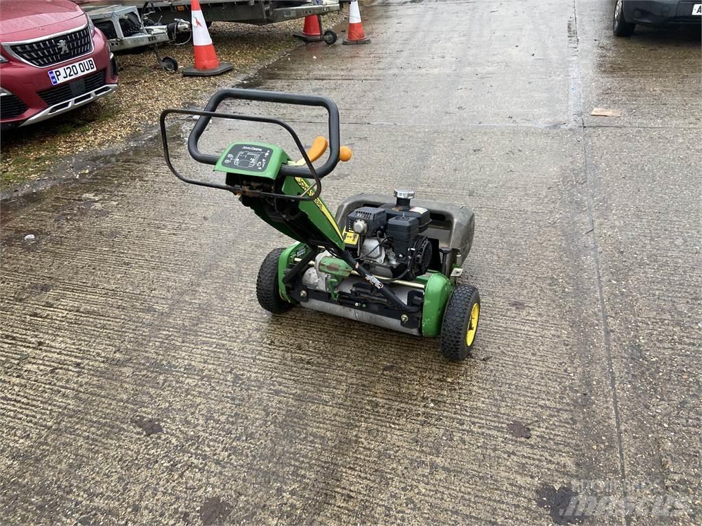 John Deere 220C Ďalšie poľnohospodárske stroje
