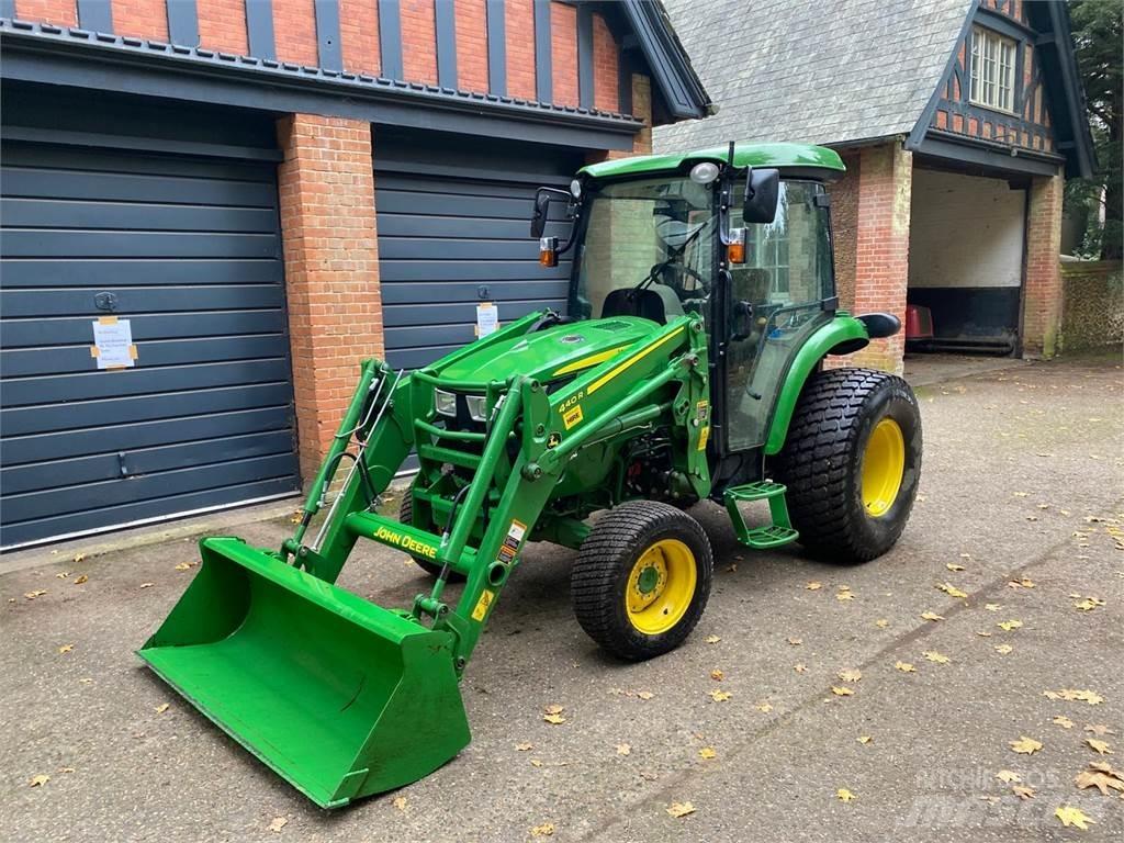 John Deere 4066R Kompaktné traktory