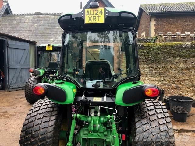 John Deere 4066R Kompaktné traktory