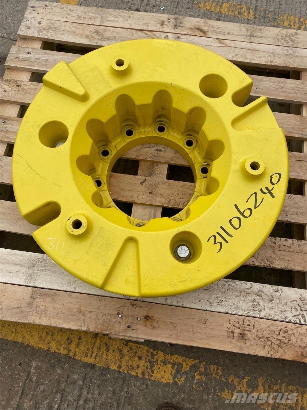 John Deere 600KG Pneumatiky, kolesá a ráfiky