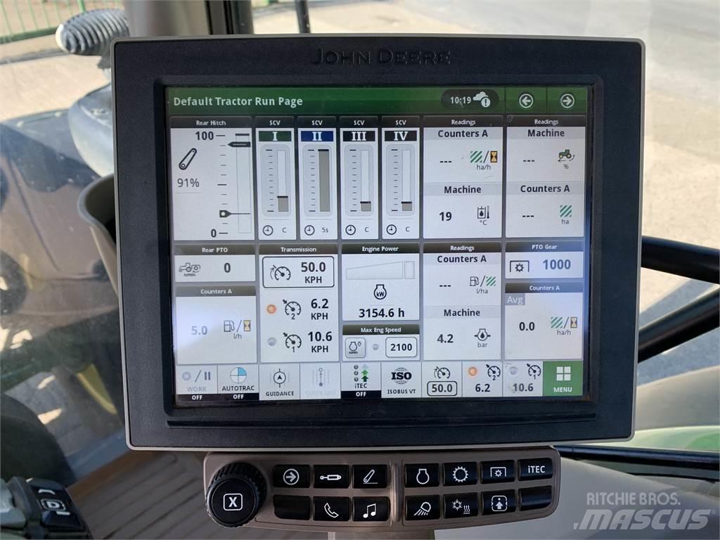 John Deere 6155R Traktory