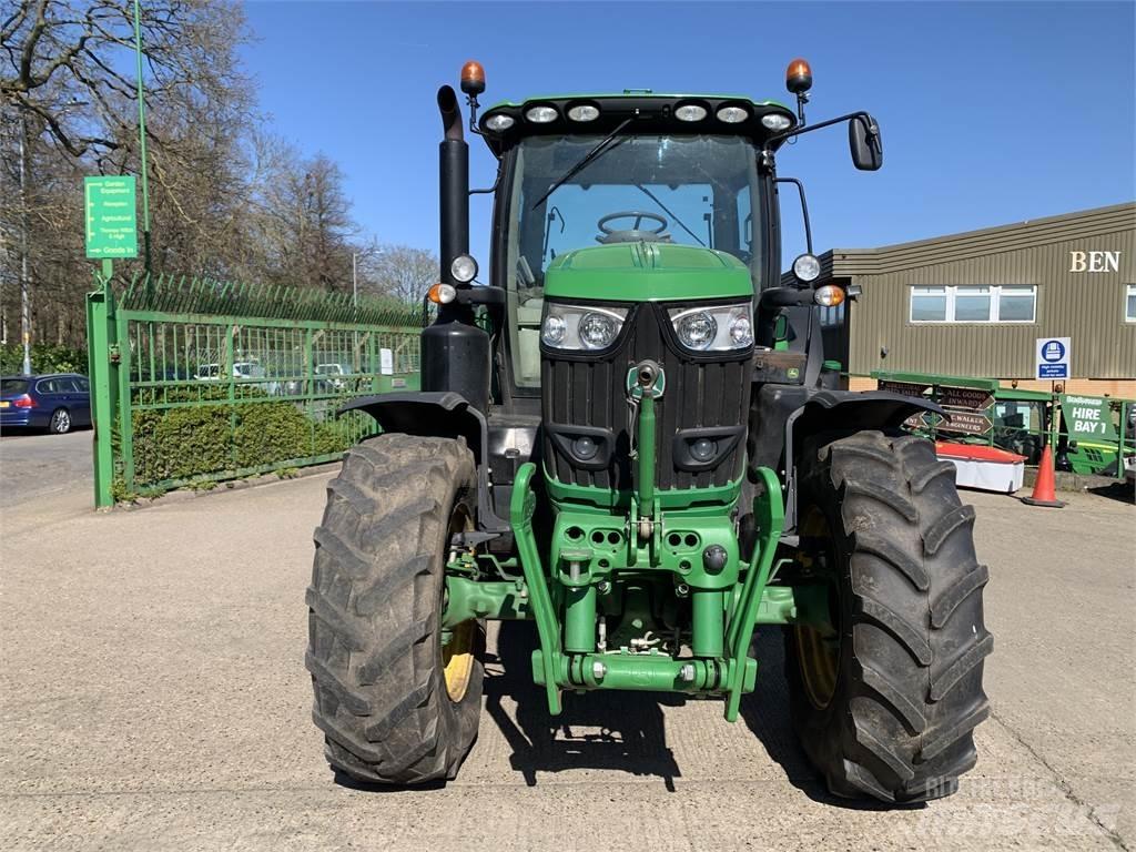 John Deere 6195R Traktory