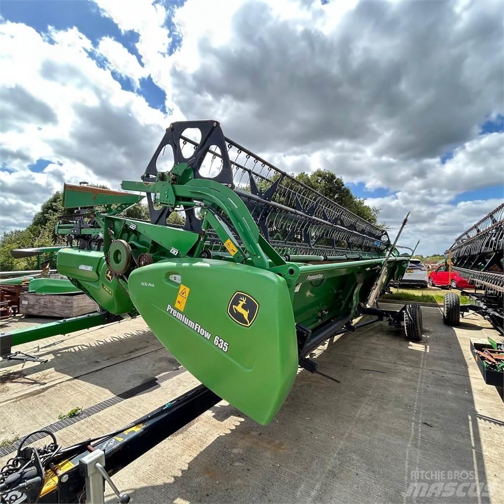 John Deere 635PF Kombinované zberacie stroje