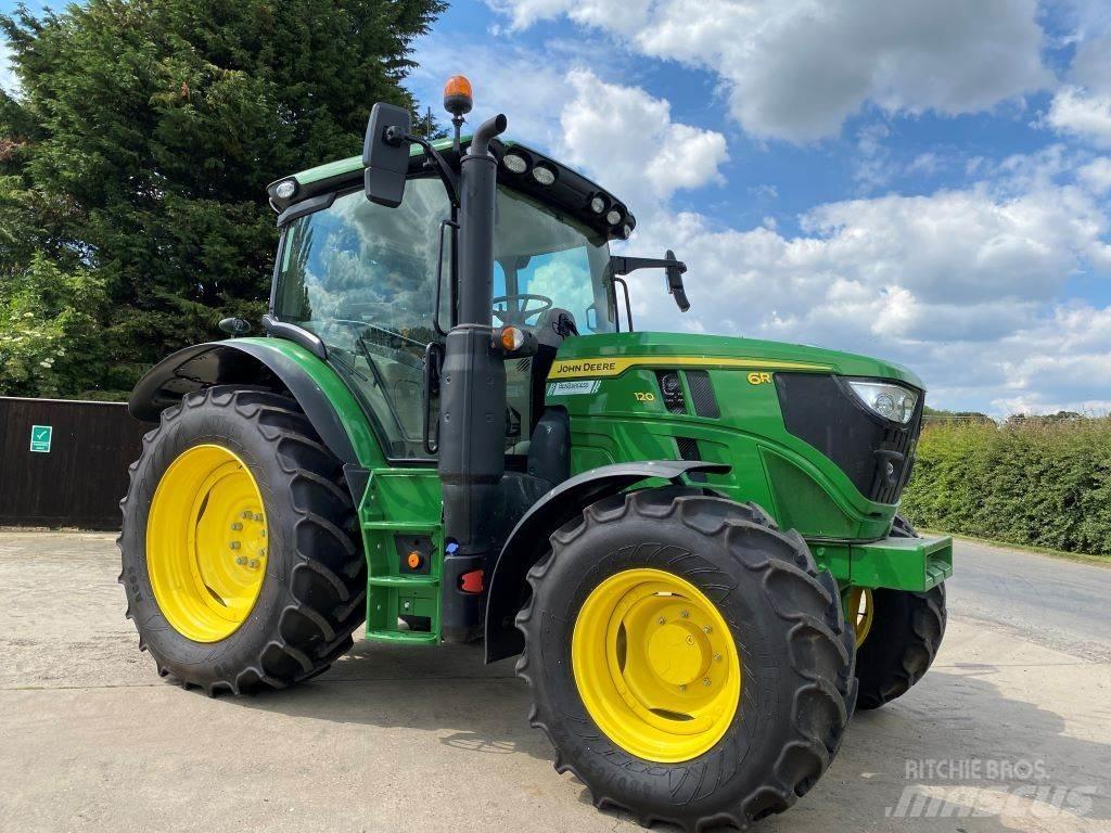 John Deere 6R120 Traktory