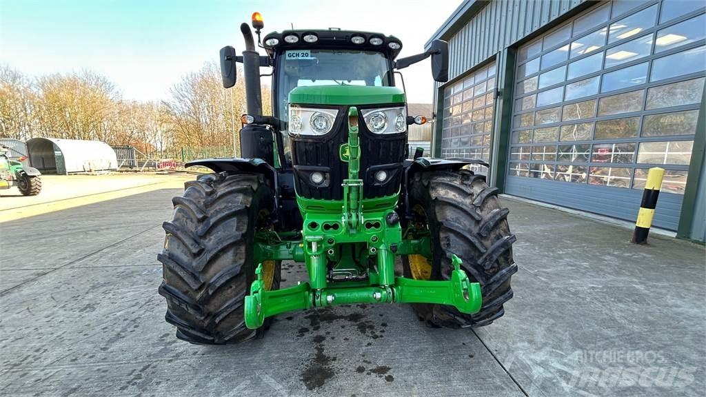John Deere 6R185 Traktory