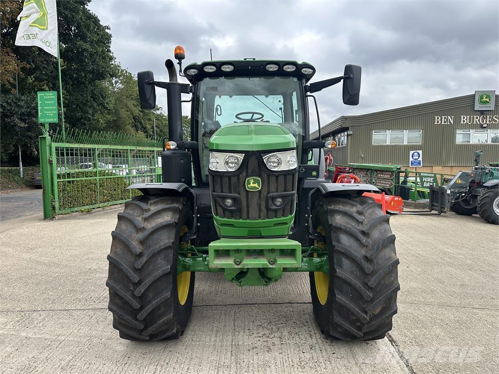 John Deere 6R185 Traktory