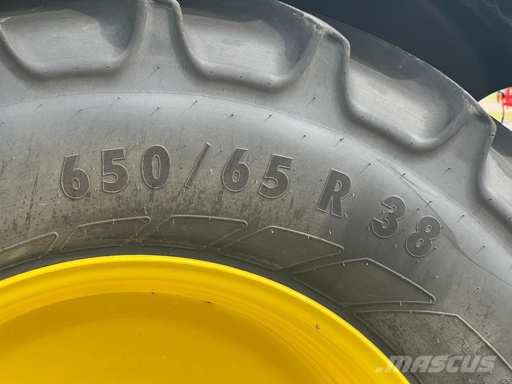 John Deere 6R185 Traktory