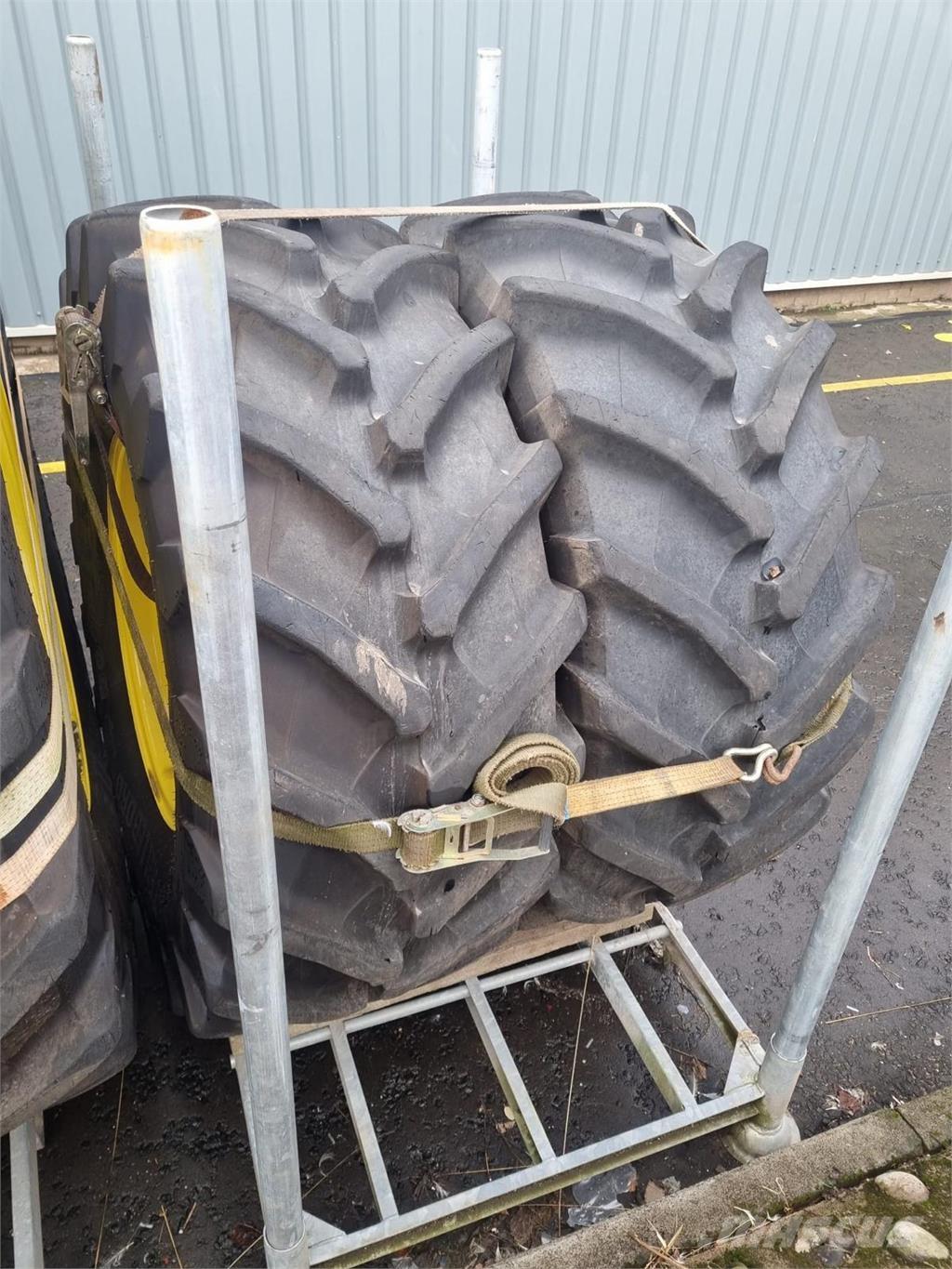 John Deere 6R215 Ďalšie poľnohospodárske stroje