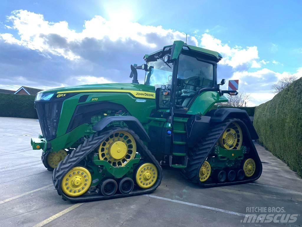 John Deere 8RX370 Traktory