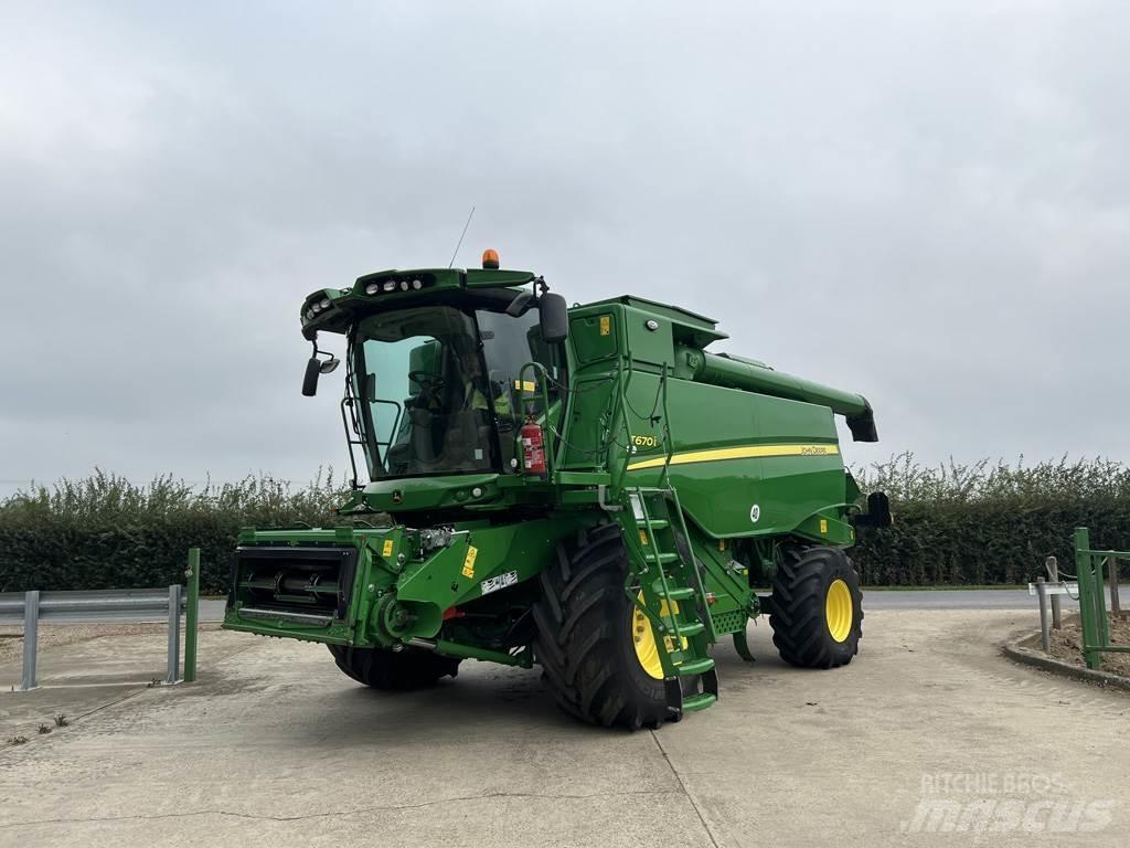 John Deere T670I Kombinované zberacie stroje