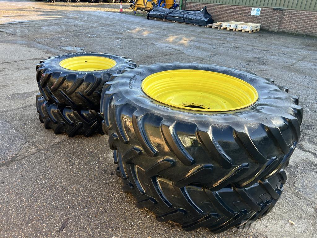 John Deere WHEELS Ďalšie poľnohospodárske stroje