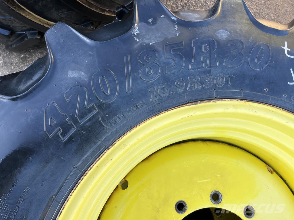 John Deere WHEELS Ďalšie poľnohospodárske stroje