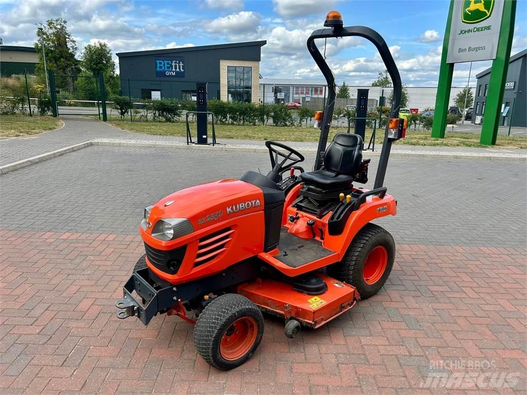 Kubota BX2350 Kompaktné traktory