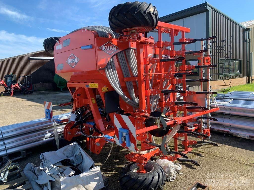 Kuhn MEGANT480-36 Mechanické sejačky