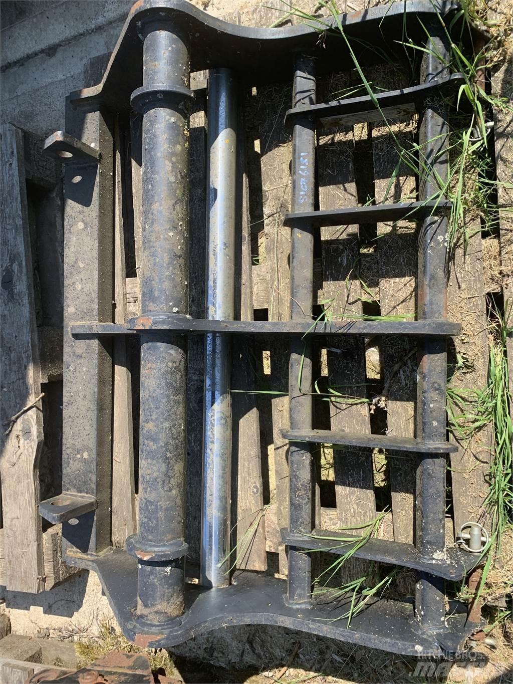 Manitou HEADSTOCK Teleskopické nakladače pre poľnohospodárstvo