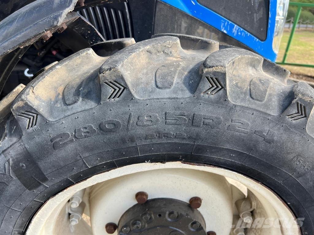 New Holland T4.75 Traktory
