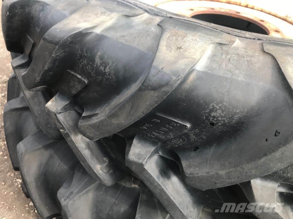  ROWCROP Pneumatiky, kolesá a ráfiky