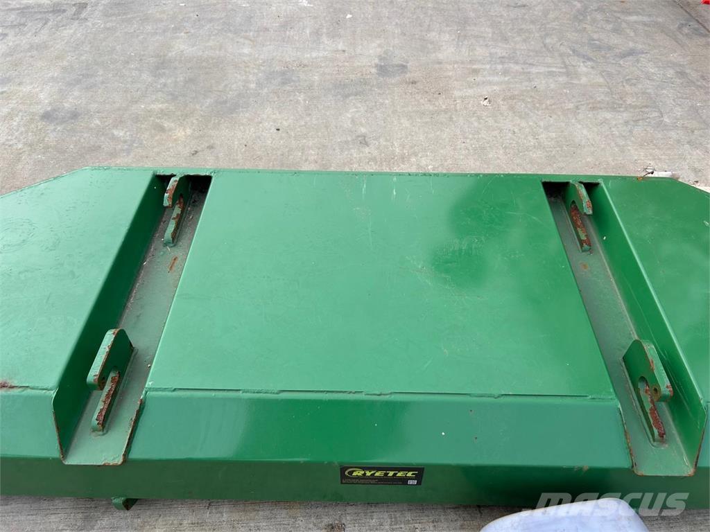 Ryetec 1000KG Ďalšie poľnohospodárske stroje