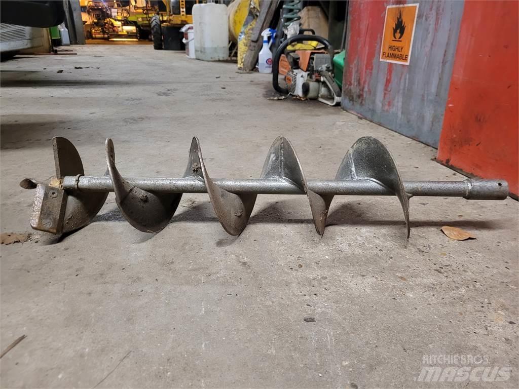 Stihl AUGER150. Ďalšie poľnohospodárske stroje