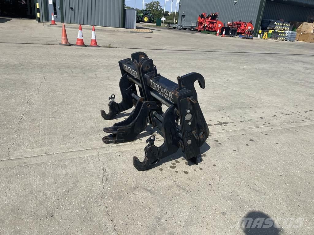 Taylor HEADSTOCK Teleskopické nakladače pre poľnohospodárstvo