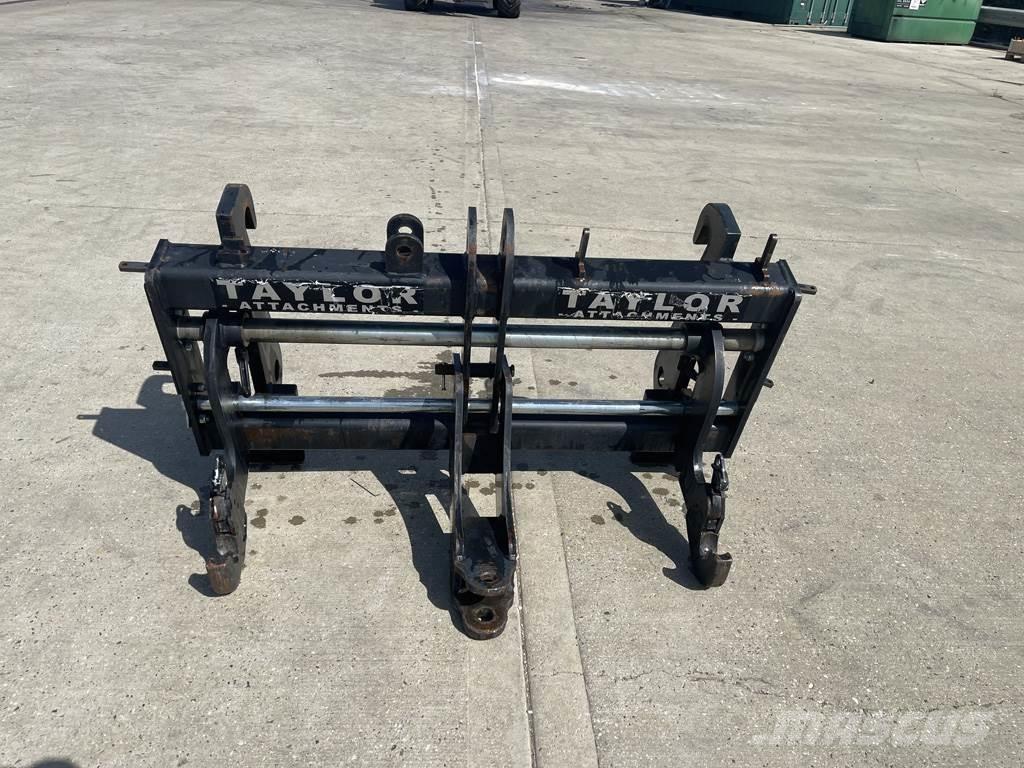 Taylor HEADSTOCK Teleskopické nakladače pre poľnohospodárstvo