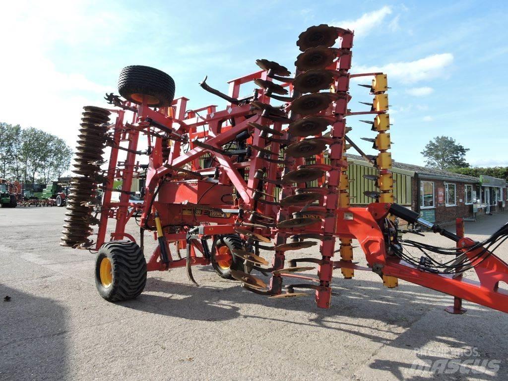 Väderstad TD600 Kultivátory