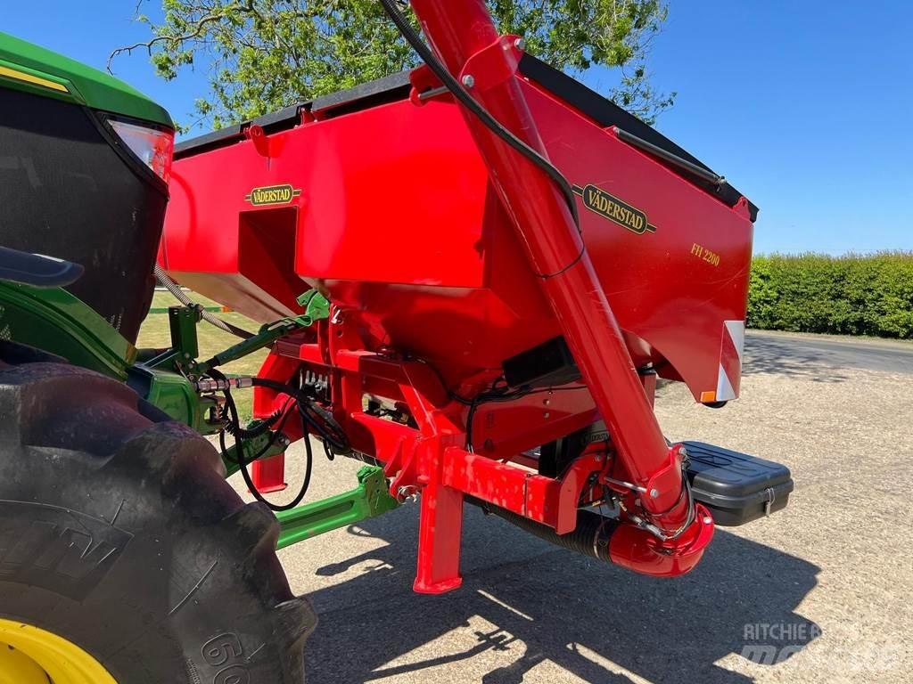 Väderstad TPV12 Mechanické sejačky