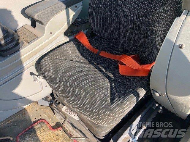 Yanmar SV120 Midi rýpadlá 7 t - 12 t