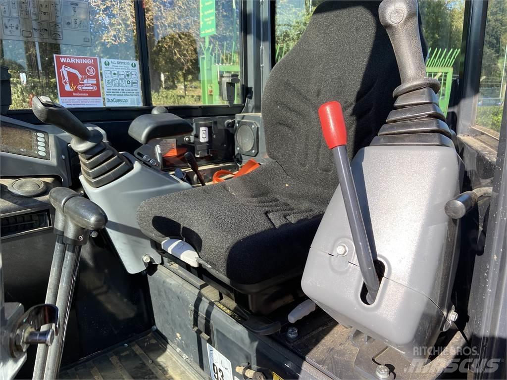 Yanmar VIO26-6 Midi rýpadlá 7 t - 12 t