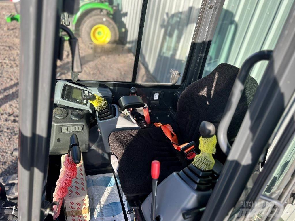 Yanmar VIO26-6 Midi rýpadlá 7 t - 12 t