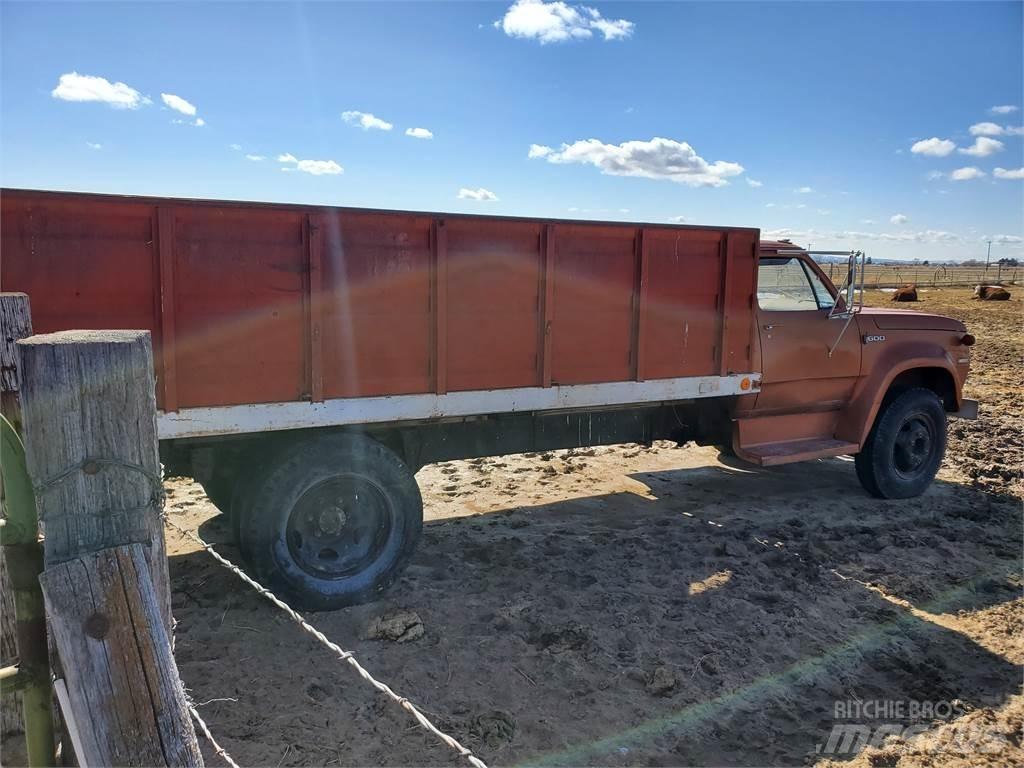 Dodge D600 Ďalšie nákladné vozidlá