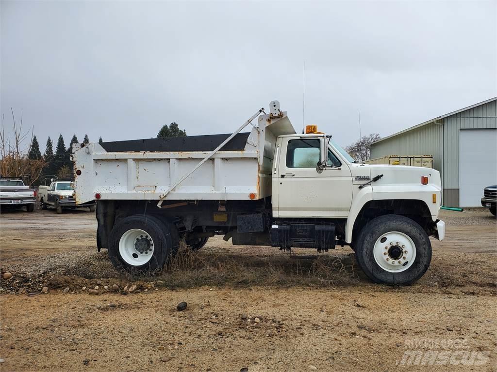Ford F800 Ďalšie nákladné vozidlá