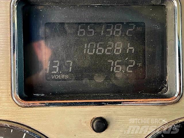 Mack GU713 Ďalšie nákladné vozidlá