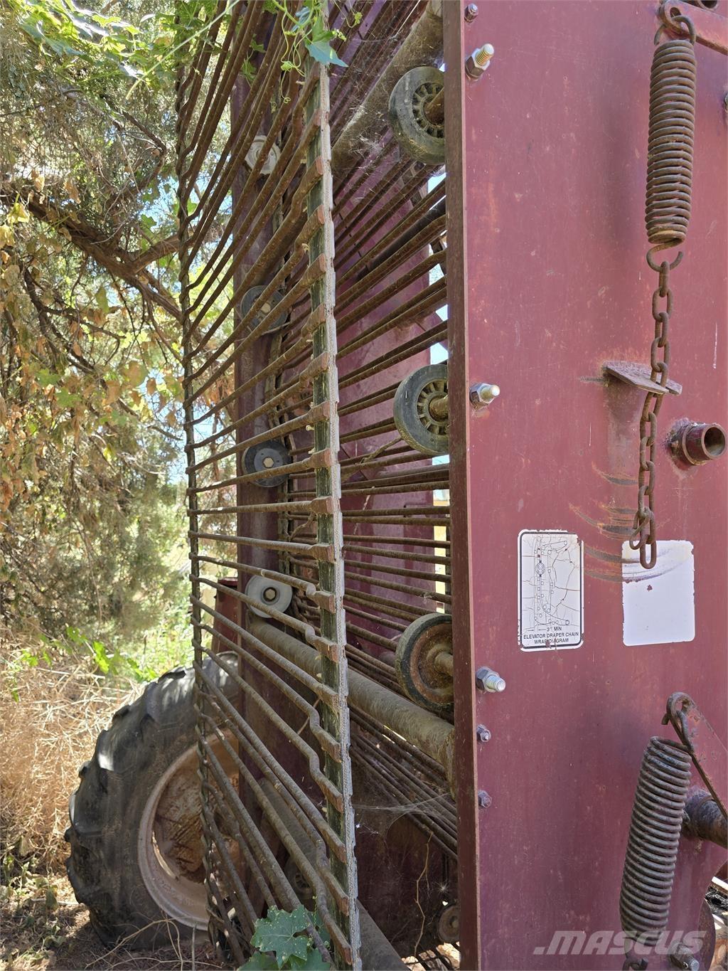 Parma M900 Kombinované zberacie stroje