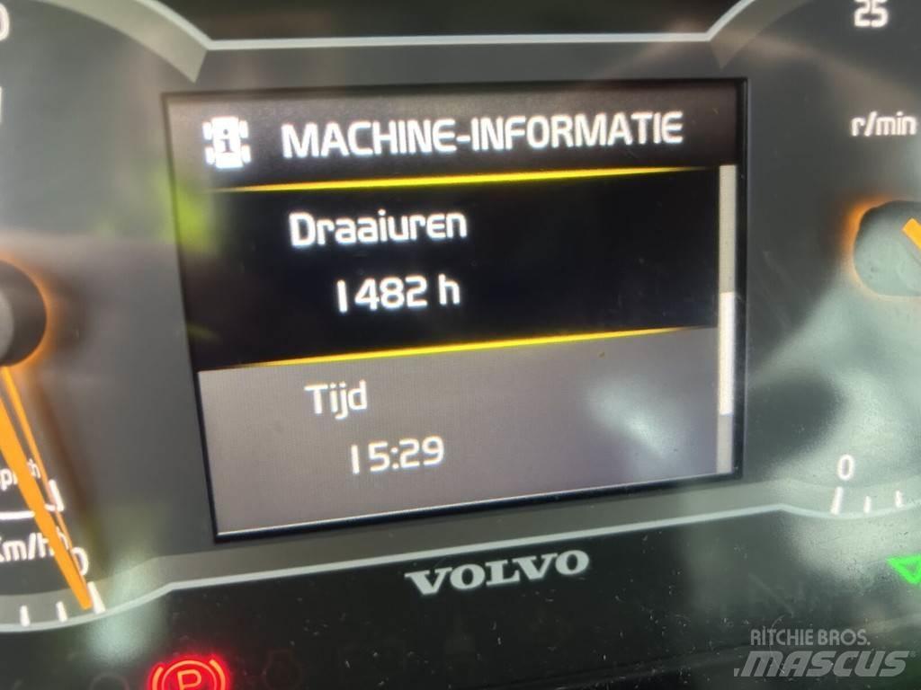 Volvo L90H Kolesové nakladače
