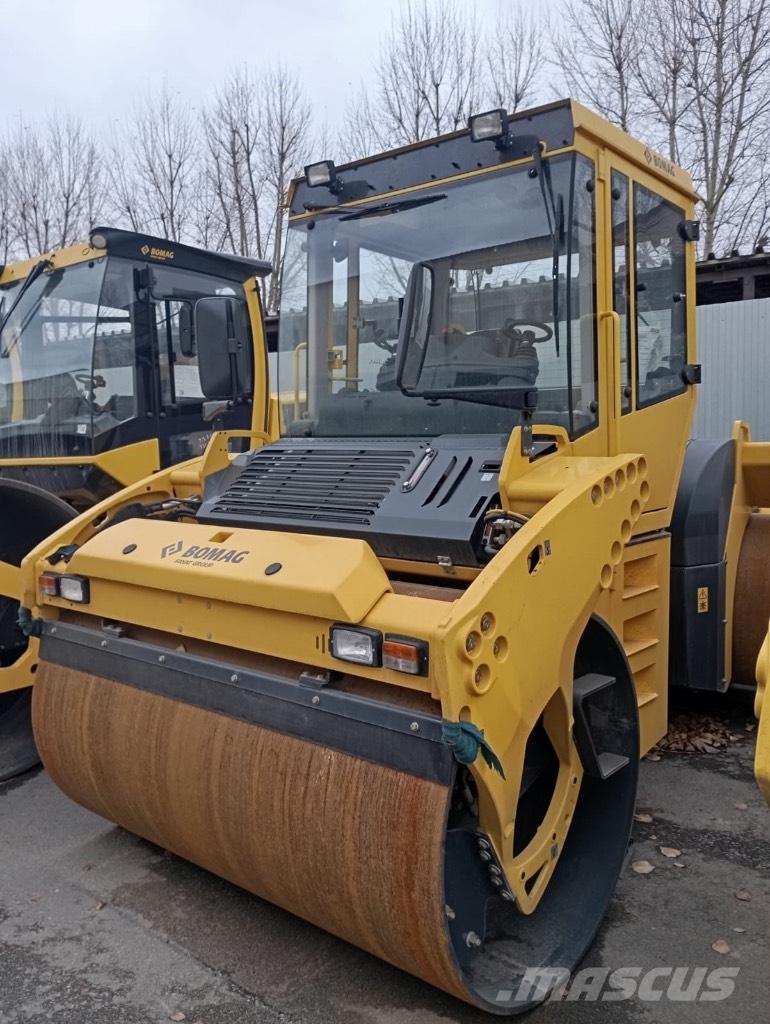 Bomag BW 203 AD-4 Tandemové valce
