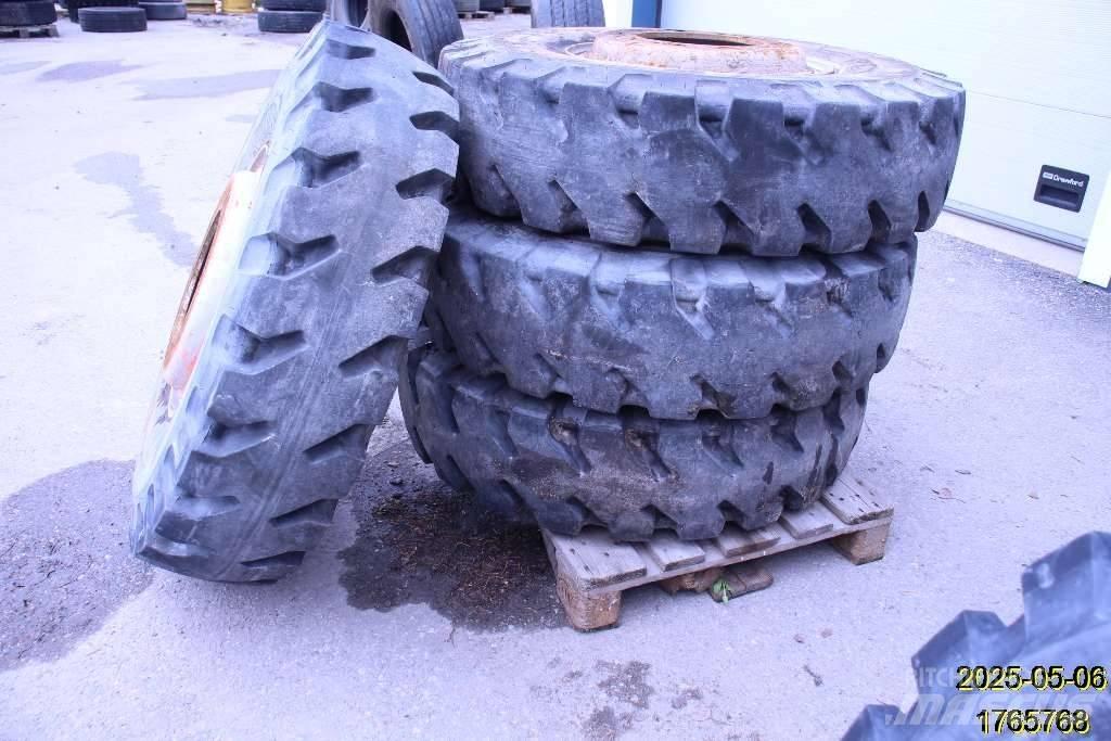 Michelin XMINED2 Pneumatiky, kolesá a ráfiky