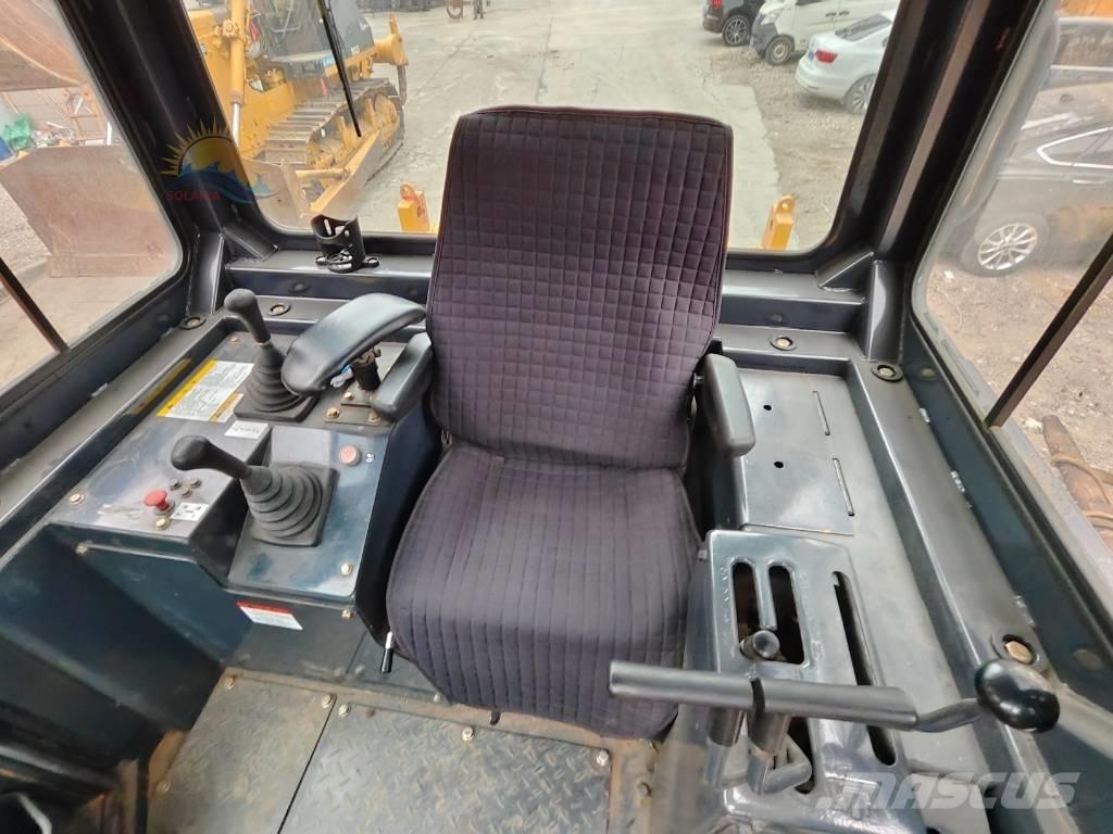 Shantui SD 22 Pásové dozéry