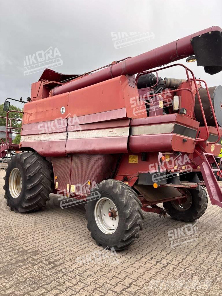 Case IH 2388 Kombinované zberacie stroje