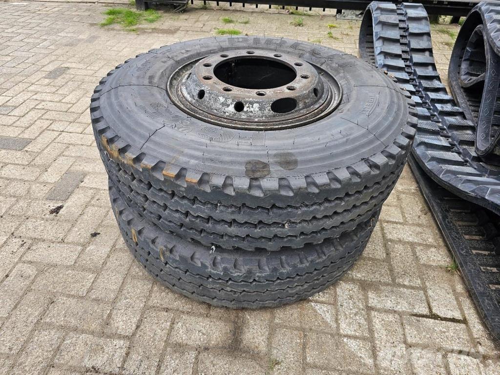 Liebherr A914 Kolesové rýpadlá