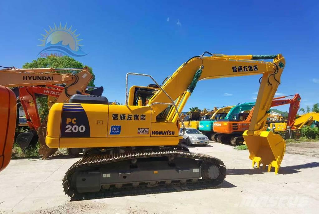 Komatsu PC 200-8 Pásové rýpadlá